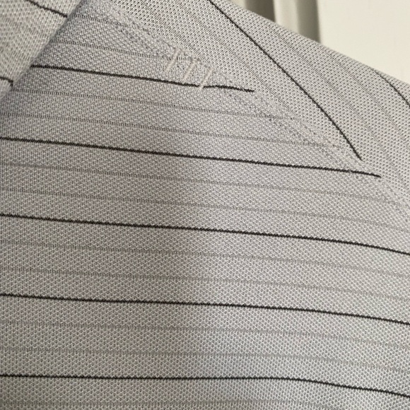 Lululemon Mens Polo Size Large - Picture 4 of 4